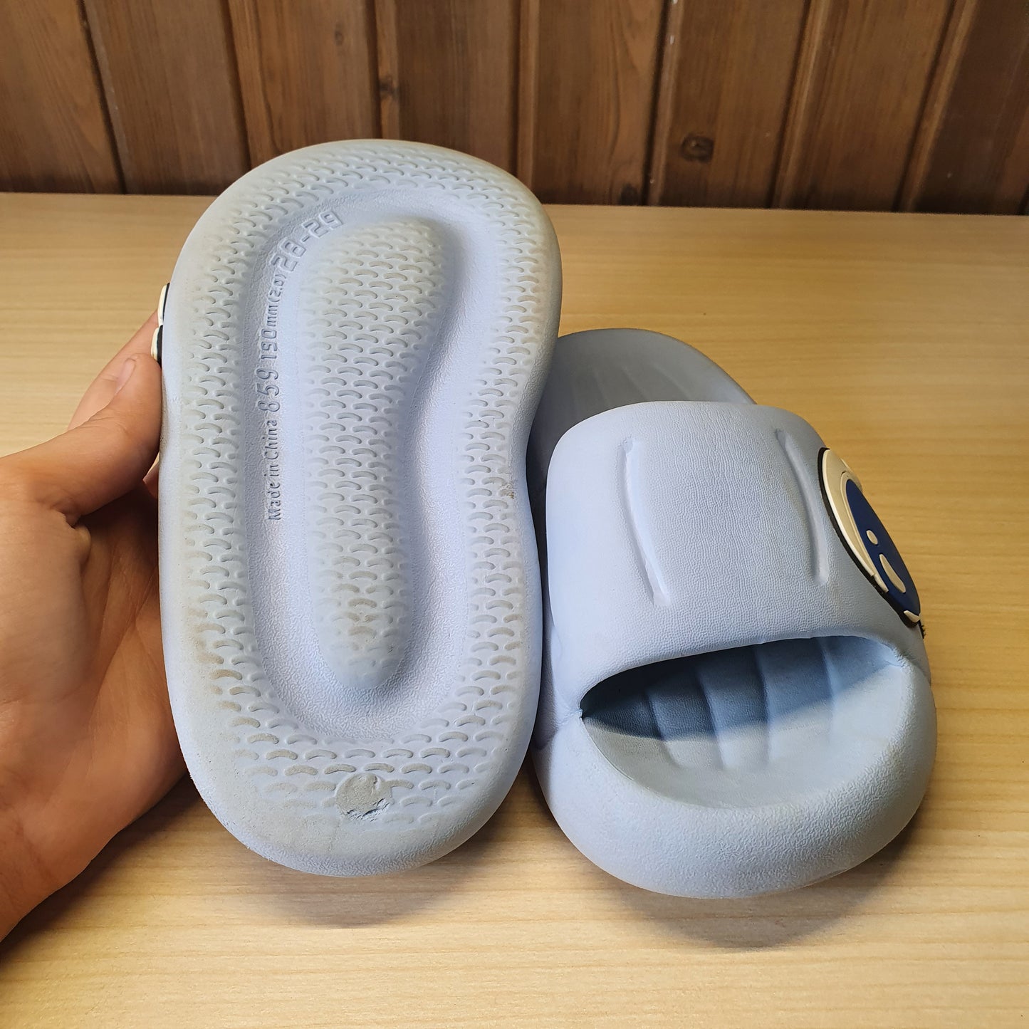 Kids Used Imported Slippers Size 28-29