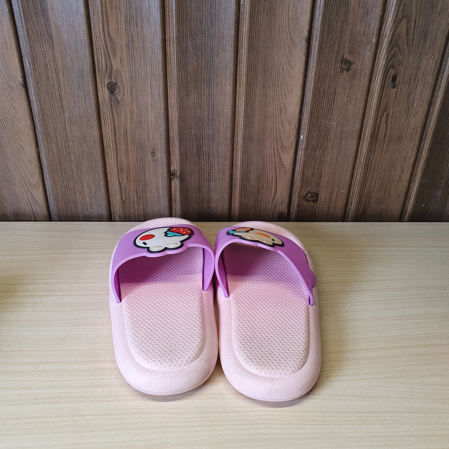 Kids Used Imported Slipers size 28-29