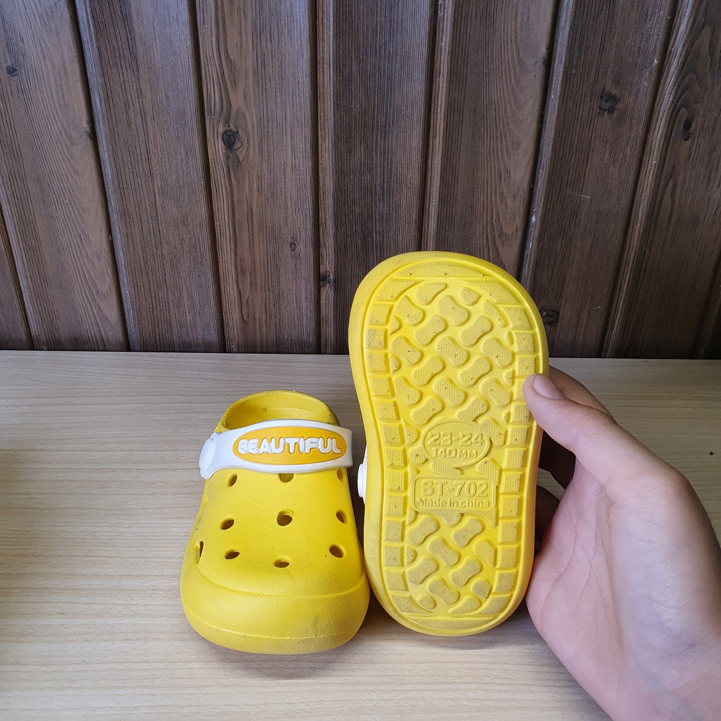 Kids Used Imported Crocs size 23-24