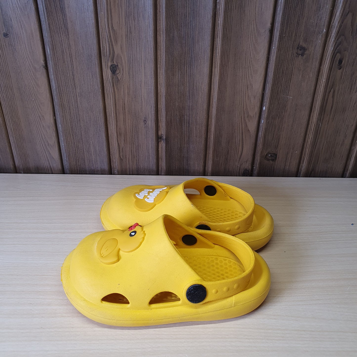 Kids Used Imported Crocs size 26-27