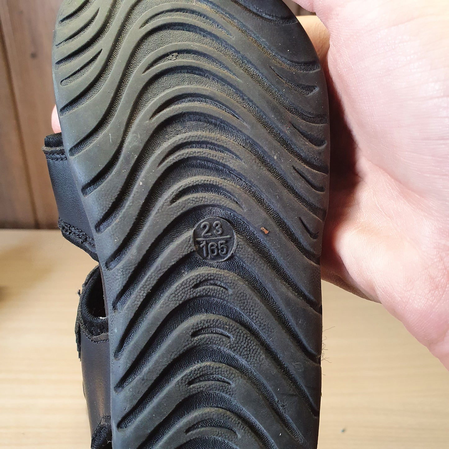 Kids Used Imported Sandals Size 23