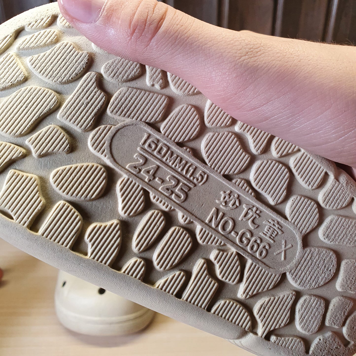 Kids Used Imported Crocks Size 24-25