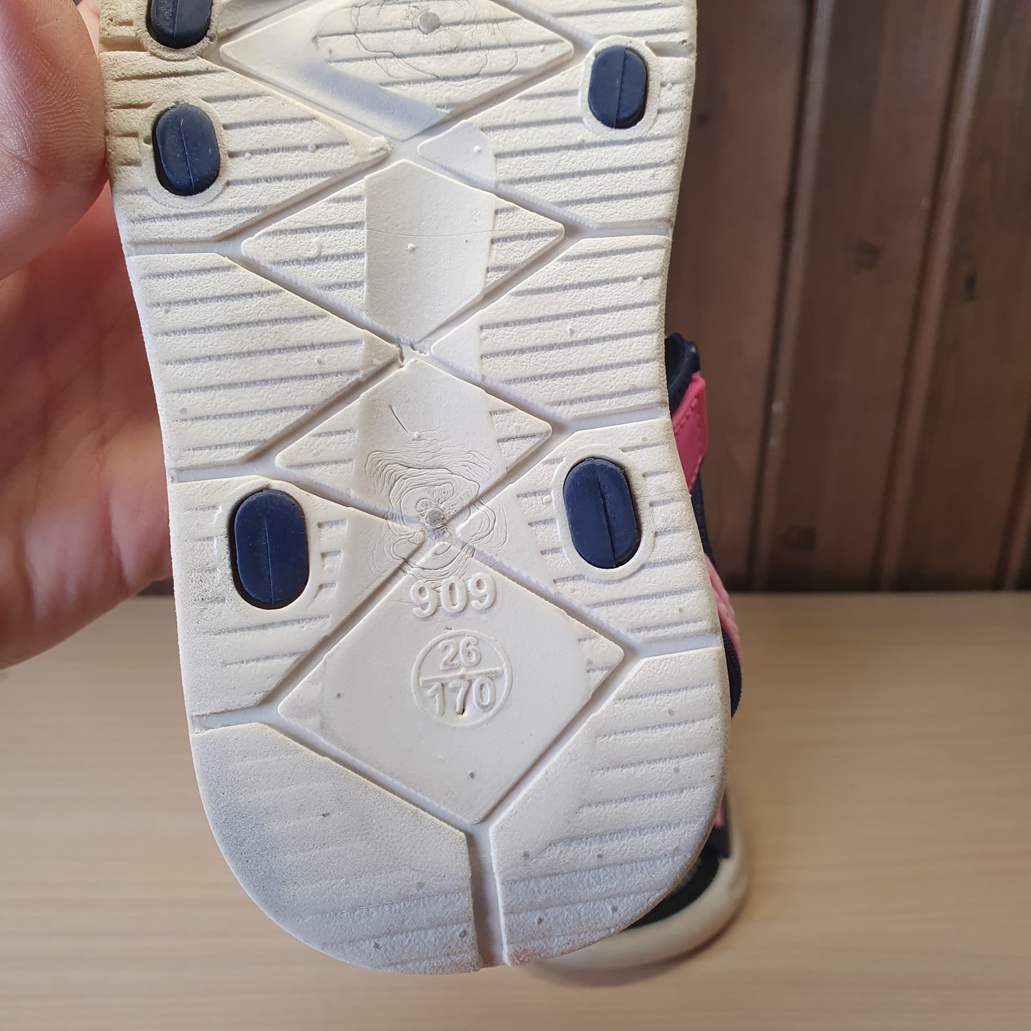 Kids Used Imported Sandals Size 26
