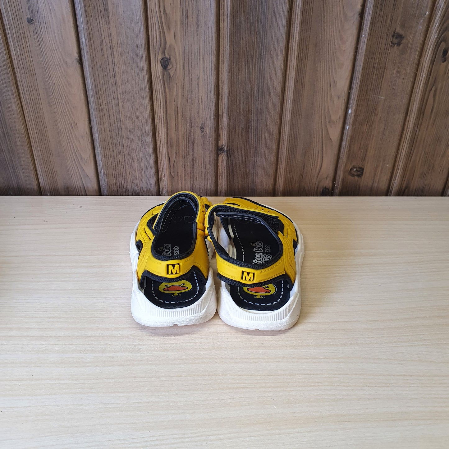 Kids Used Imported Sandals Size 23