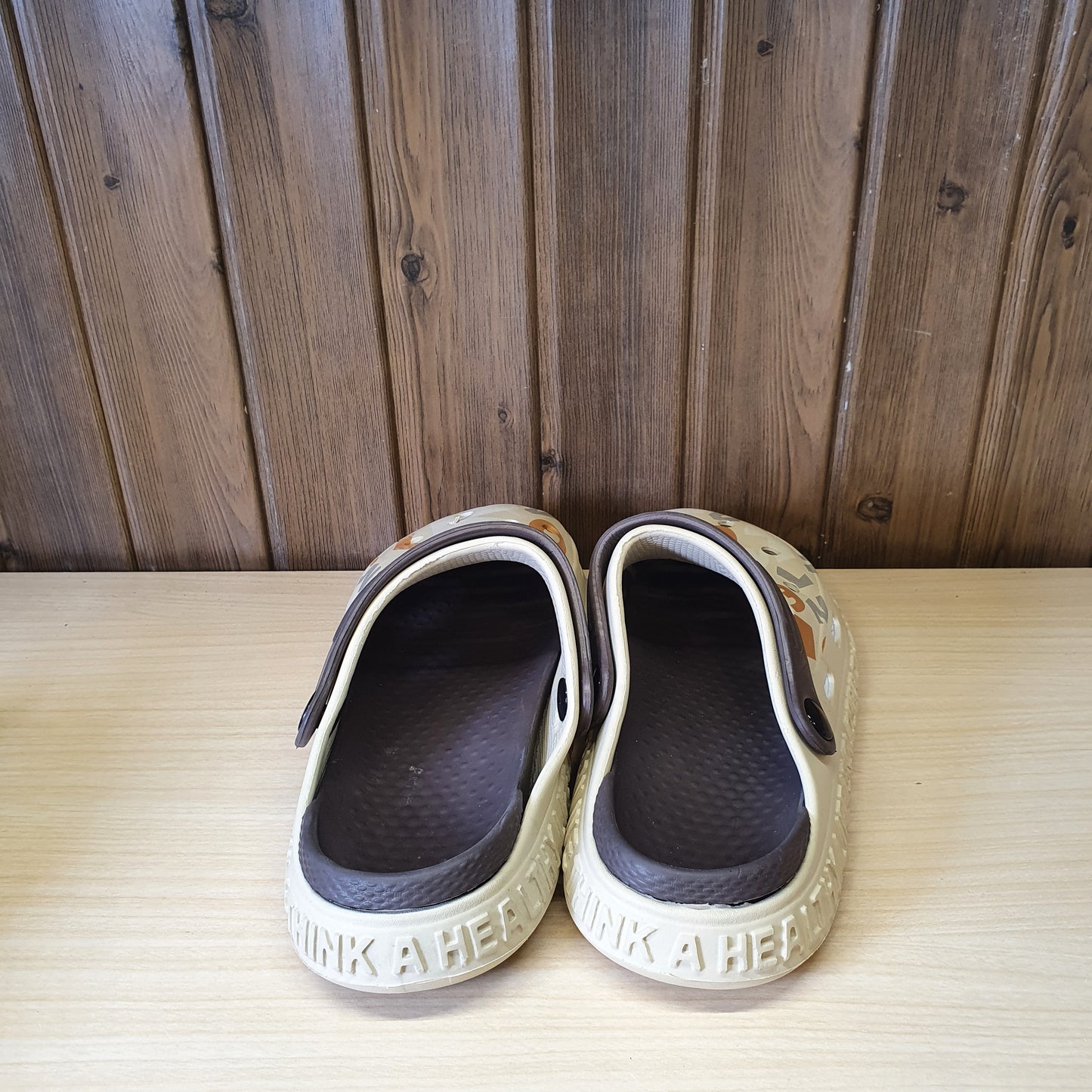 Kids Used Imported Crocks Size 32