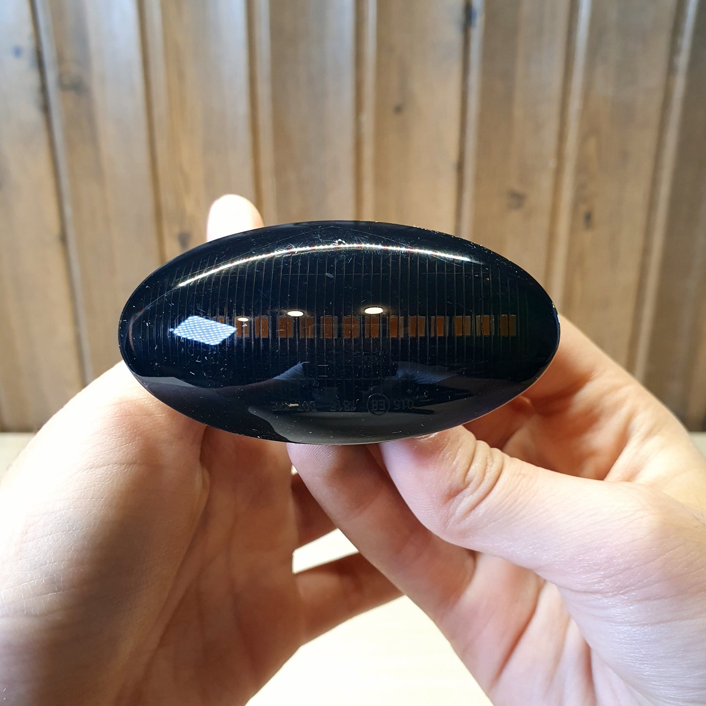 Dynamic LED side marker turn signal indicator light designed for vehicles like the Suzuki Alto, Swift, and Jimmy.#4366