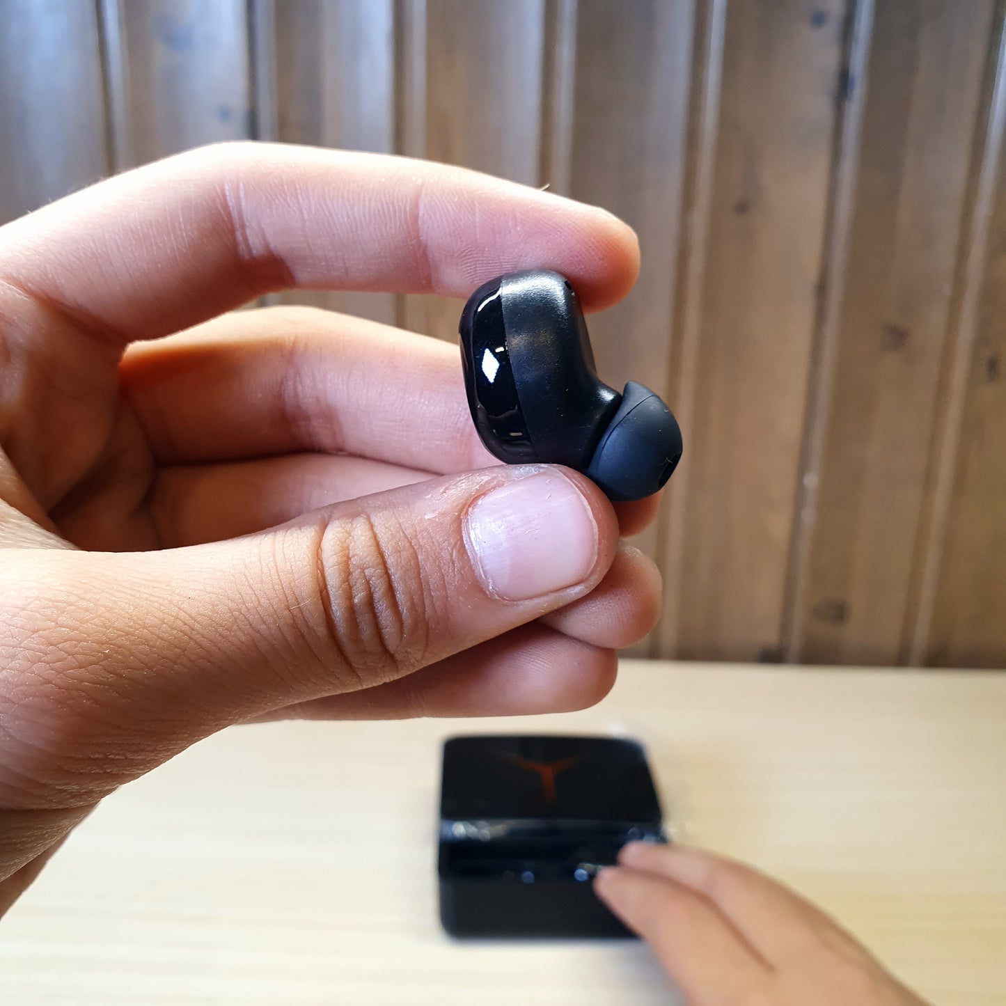Earbuds #2806