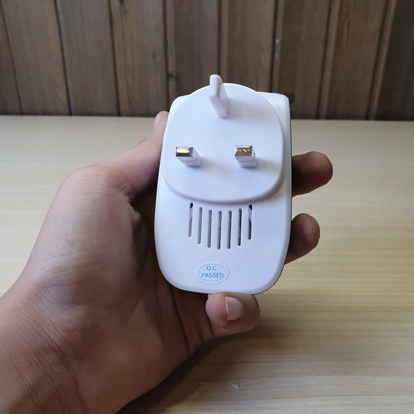 Ultrasonic Pest Repeller #6112