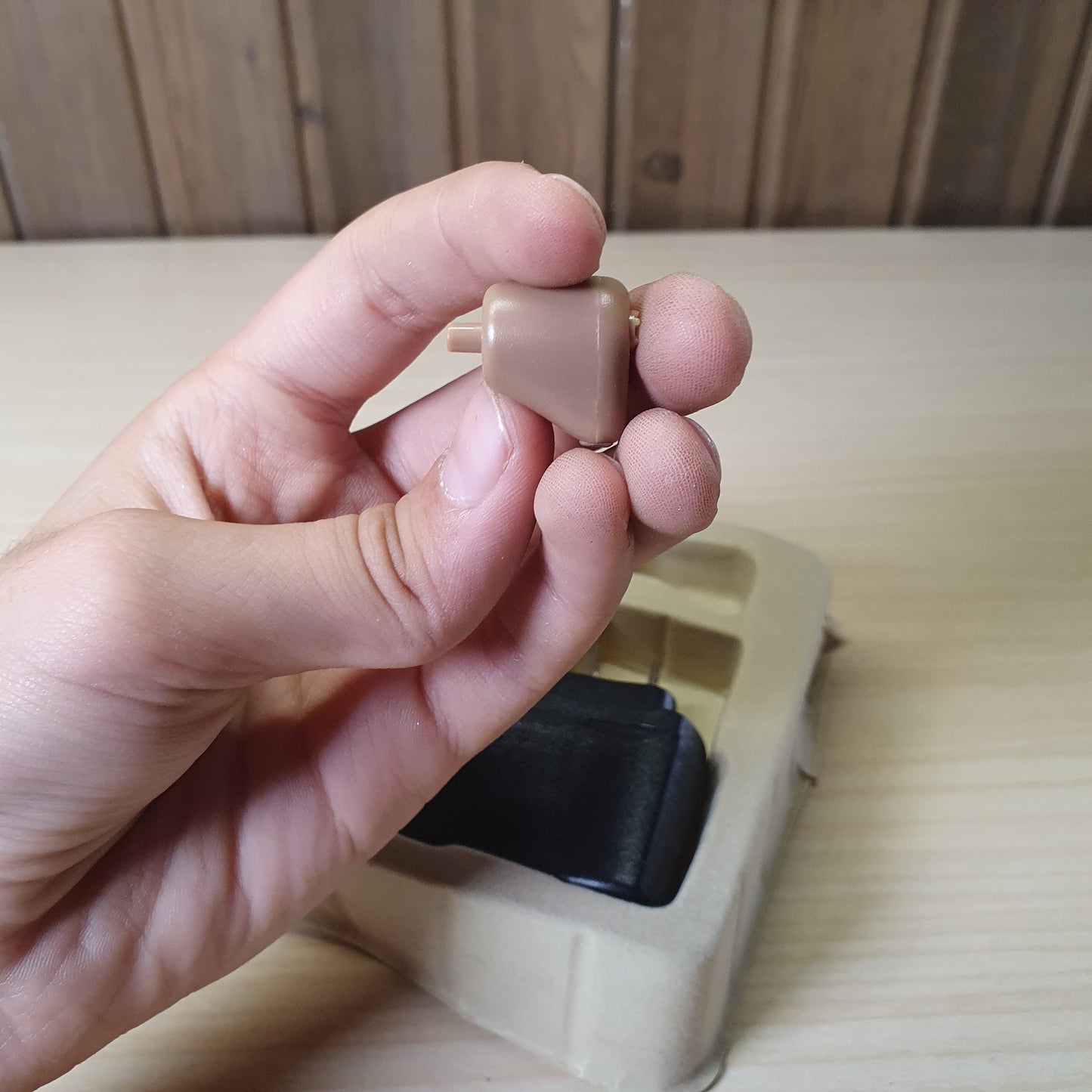 Hearing Aid #6093