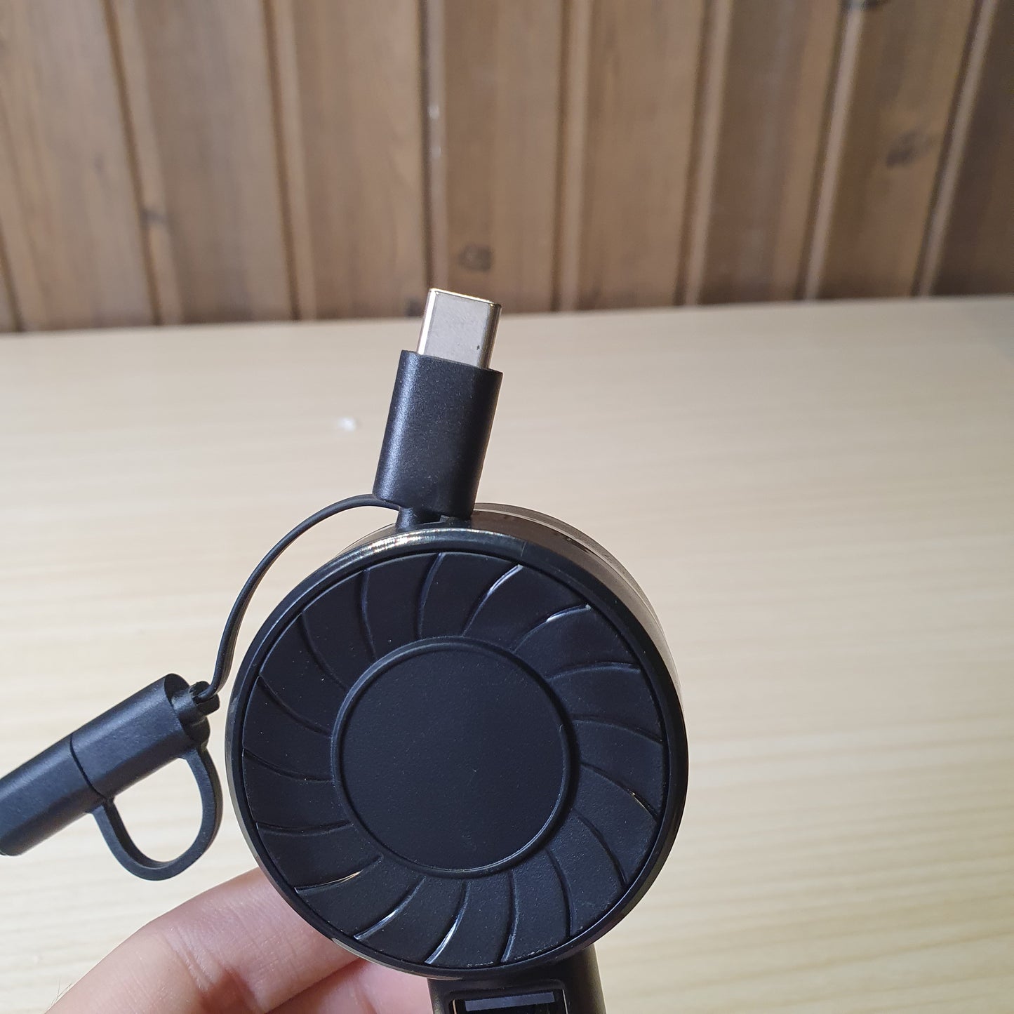 Car Charger Retractable #8000
