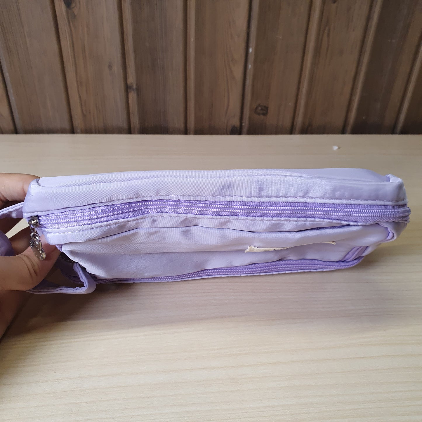 Large-capacity pencil case branded "zhibige #8252