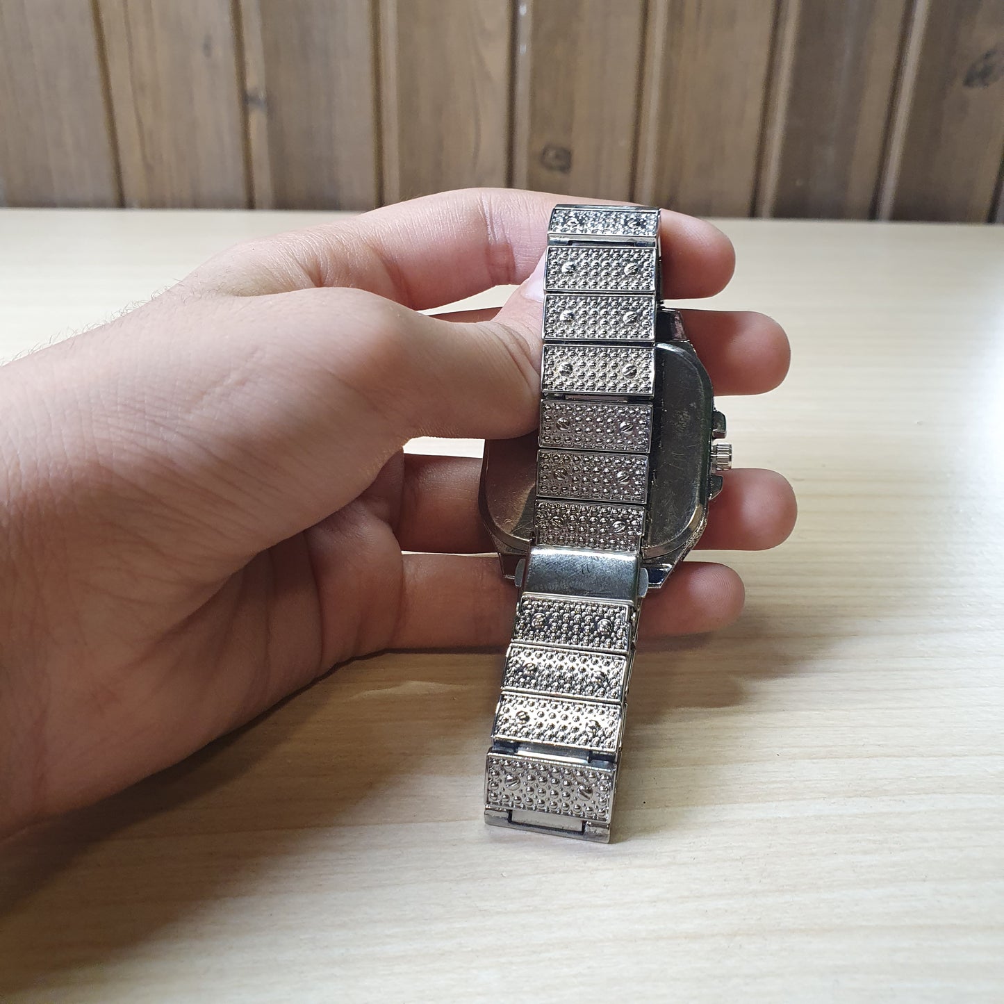 Silver watch #8337