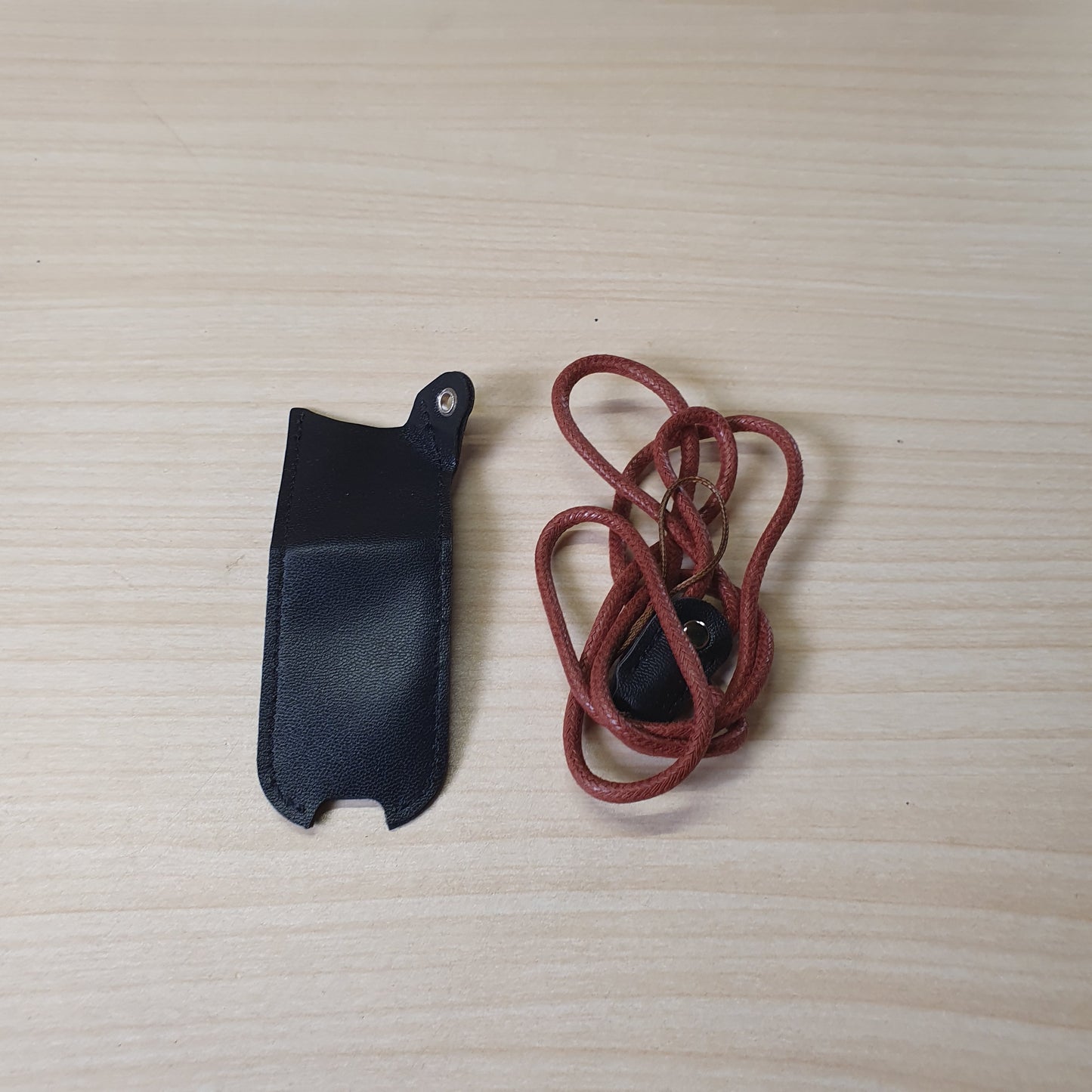 Black faux leather case is designed to hold e-cigarettes #8283