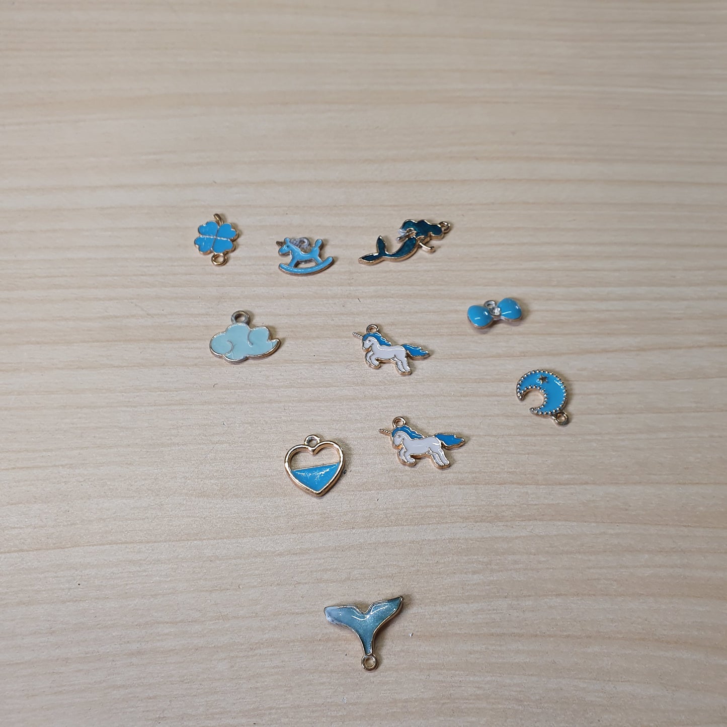 Enamel and alloy charms intended for DIY jewelry making, such as bracelets and necklaces #8572