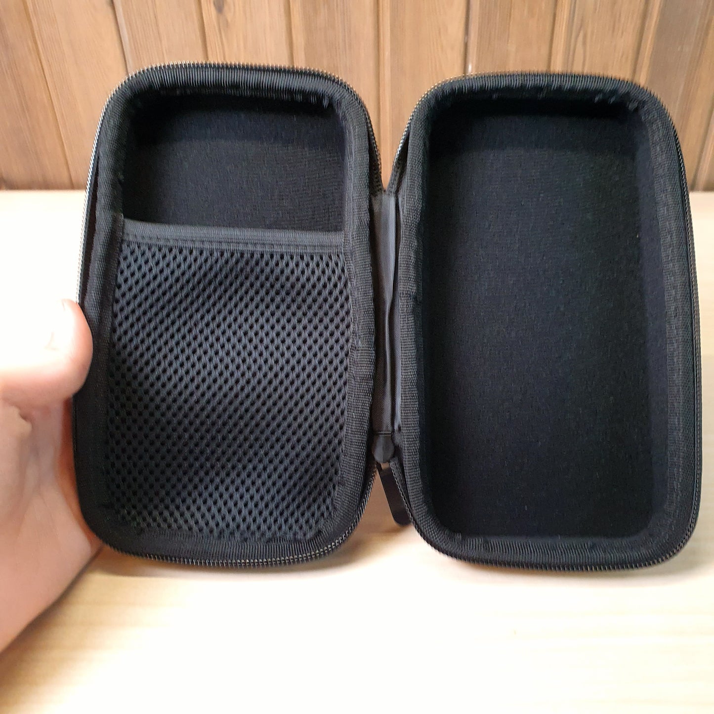 Zippered, hard-shell EVA case #9123