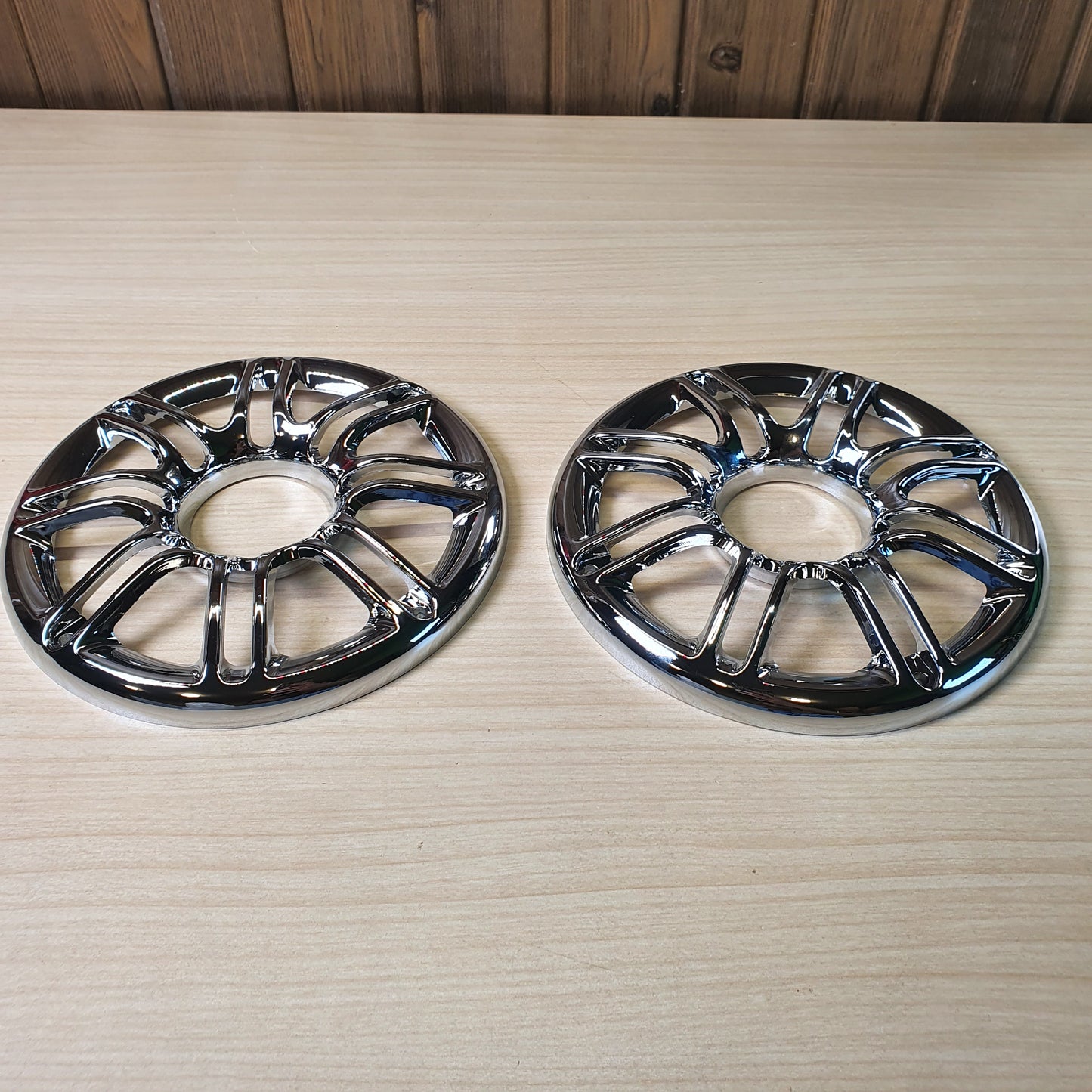 Chrome-plated plastic speaker grilles #9150