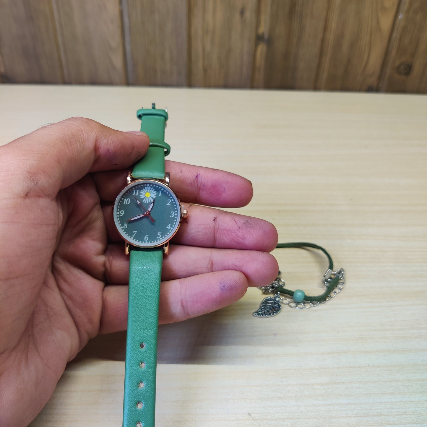 Green Watch With Bracelet #1415 - 1029