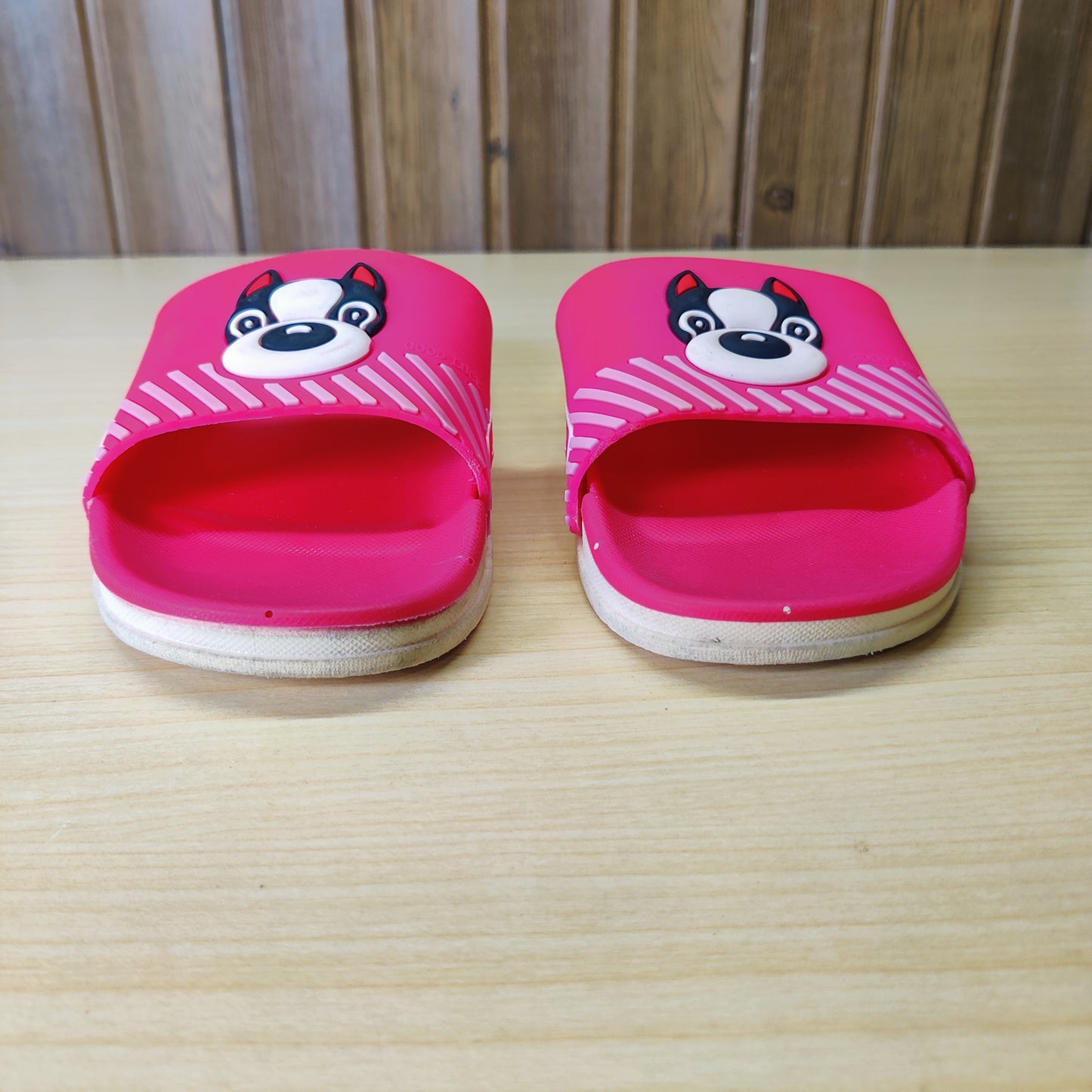 Used Kids Slippers Size 34