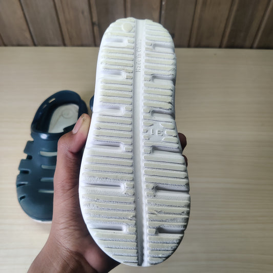 Kids Used Imported Slipers Size 31