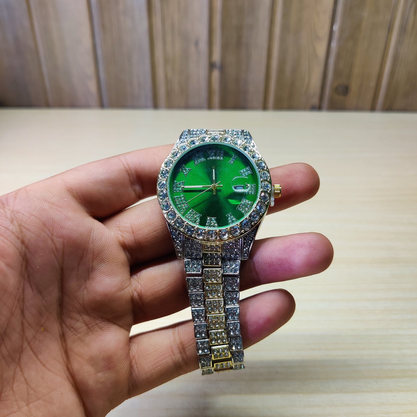 Green Dial Watch #2317