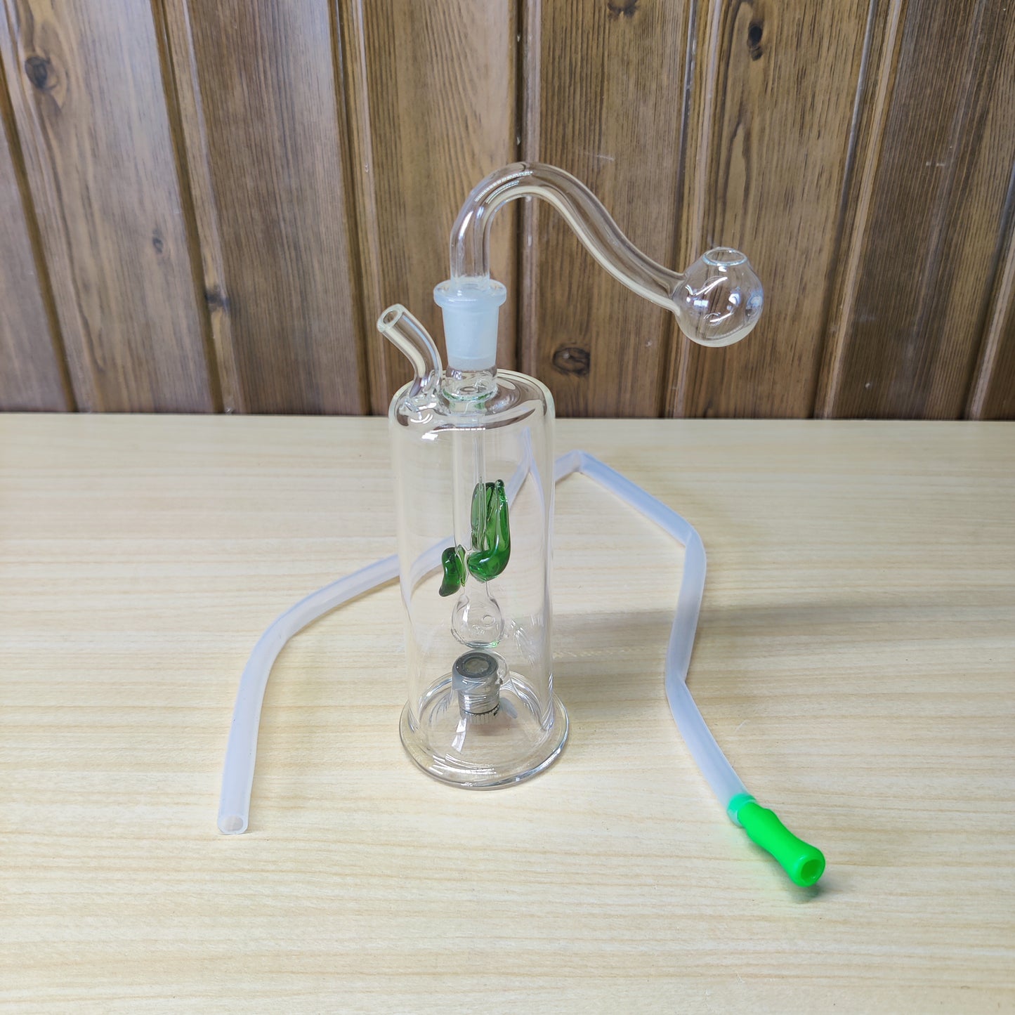compact glass water pipe and oil burner set featuring a color-changing LED light in the base and a flexible hose.#2088