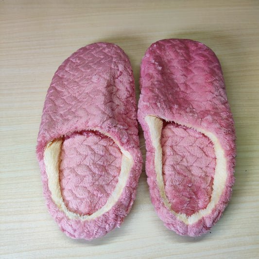 Ladies Indoor slipers Size 38/39 #3033