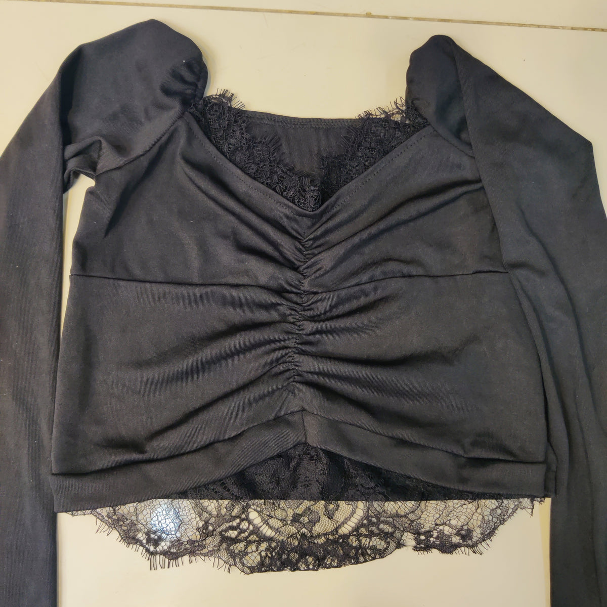 SHEIN Black long-sleeve crop Top #8087