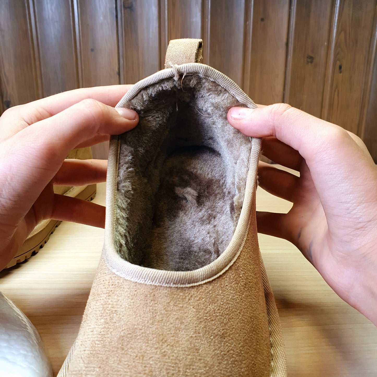 Shoes With Fur  Size 235#nocd