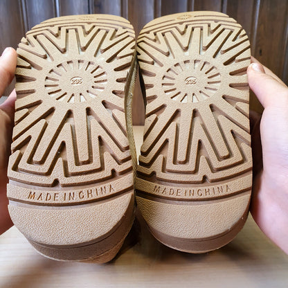 Shoes With Fur  Size 235#nocd