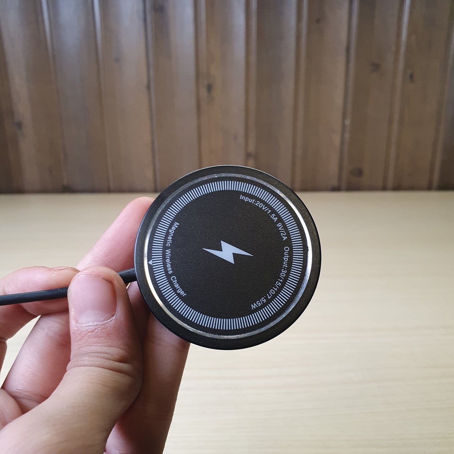 Magnetic Wireless Charger #3208