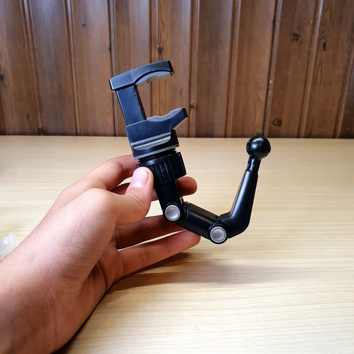 Universal  Clip Holder for Cellphone #3157