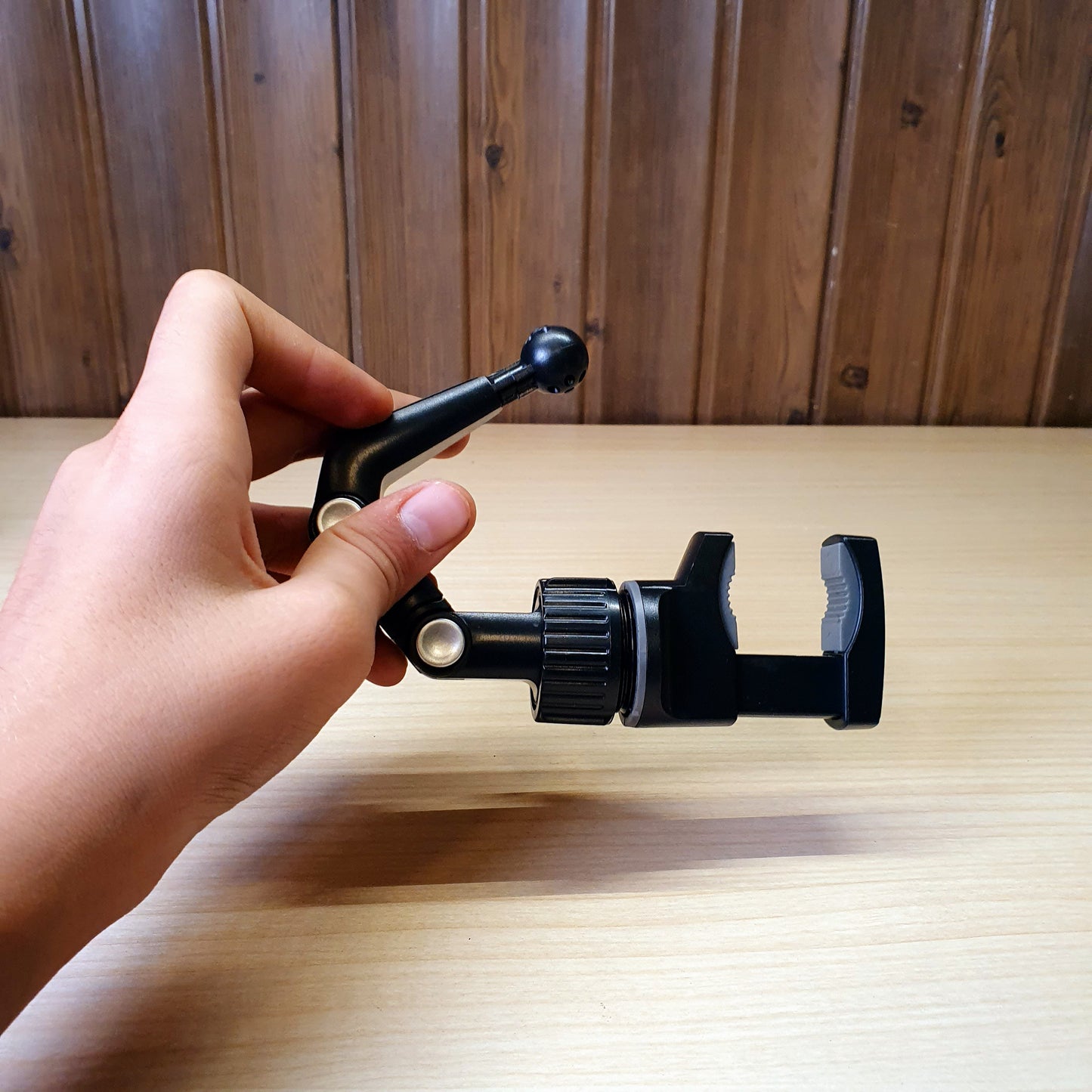Universal  Clip Holder for Cellphone #3157