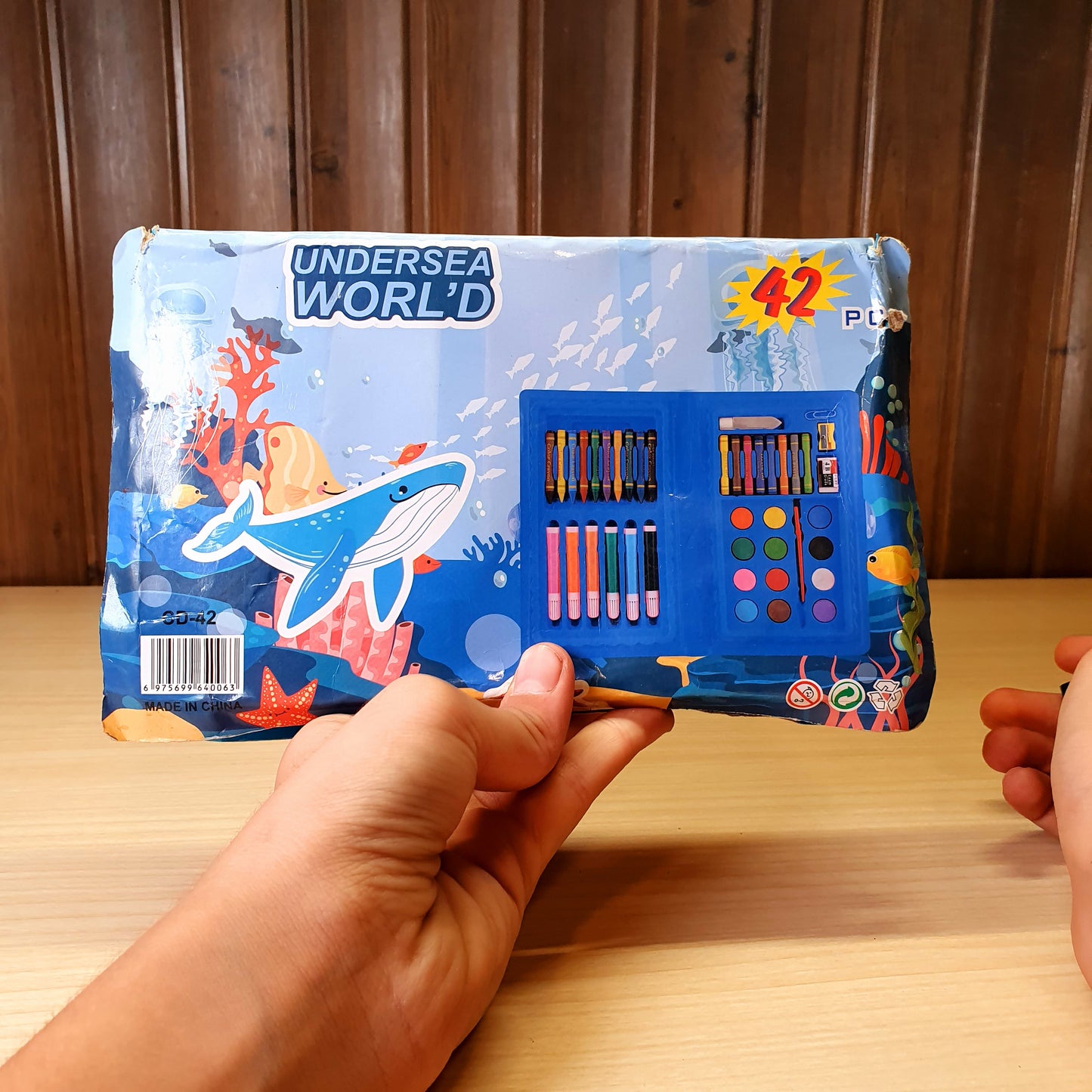 Undersea World Coloring  42 Pcs Set #3245
