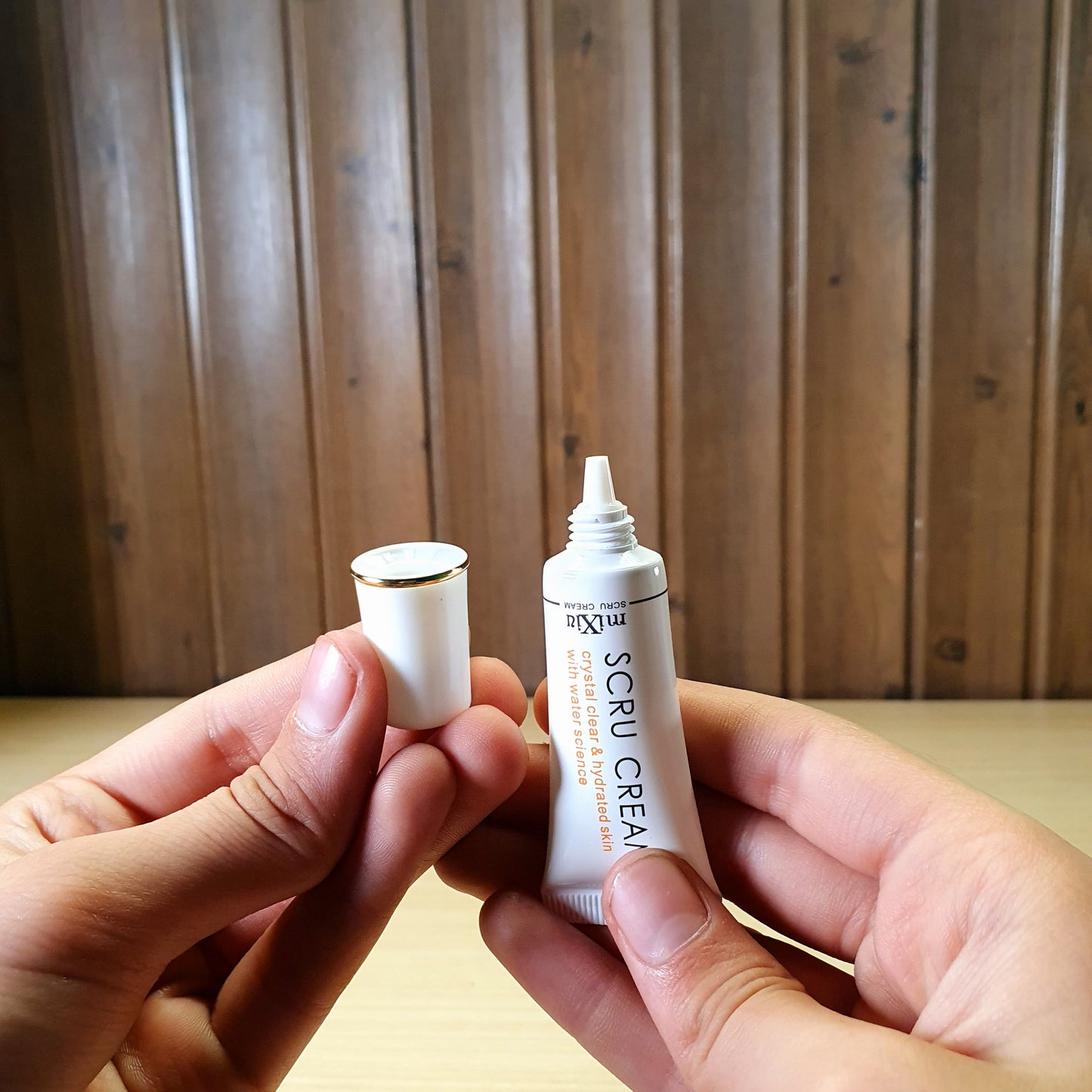 Scru Cream Crystal Clear And hydrated Skin #3413