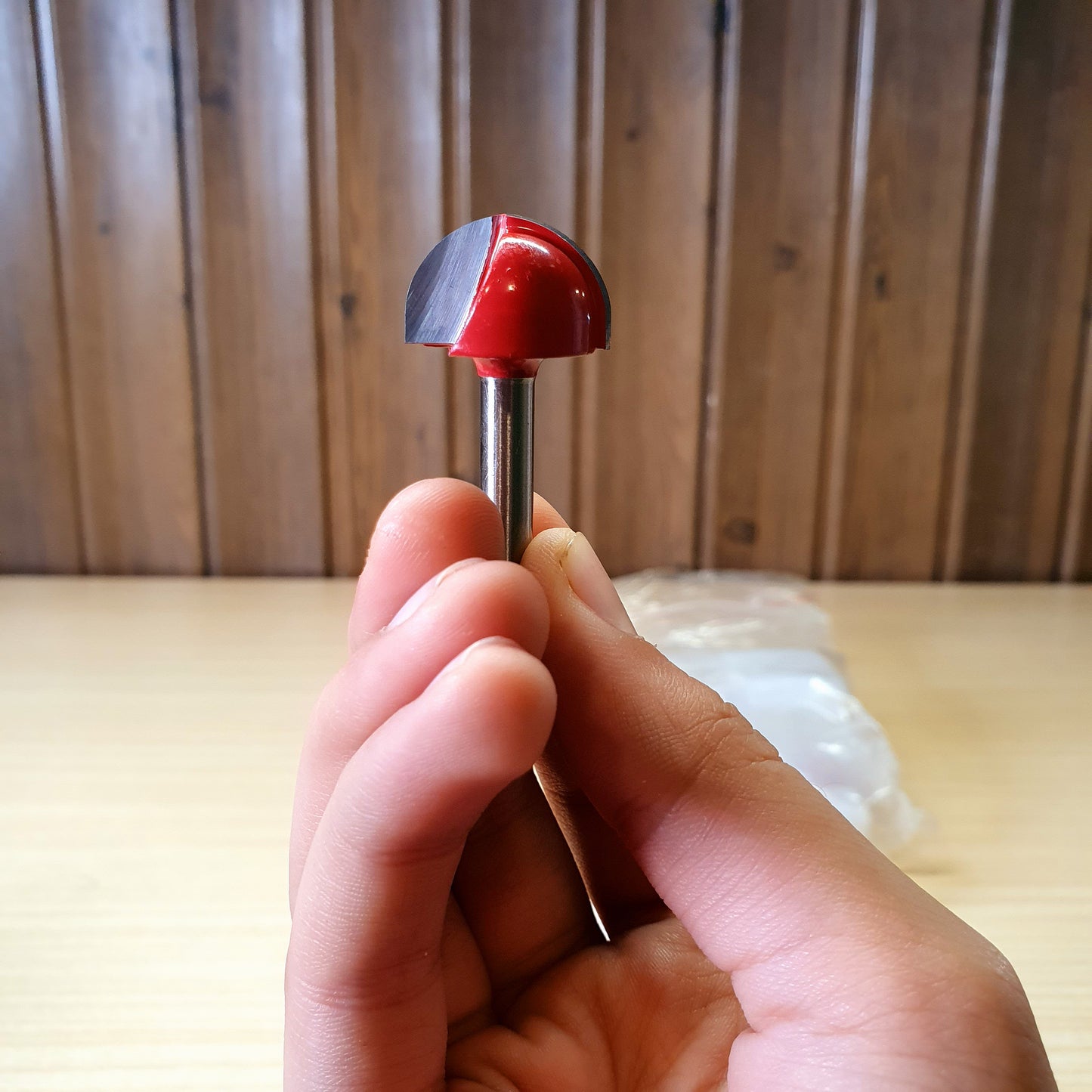 Round nose router bit used for cutting decorative grooves, flutes, and veining in wood. #3365