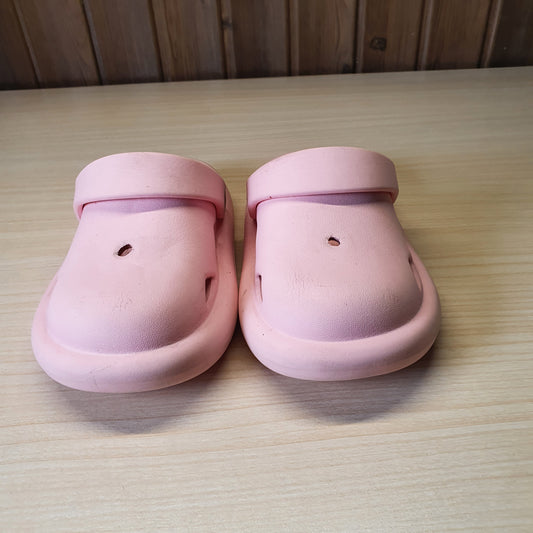 Used Imported Crocs Size 170MM