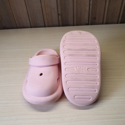 Used Imported Crocs Size 170MM