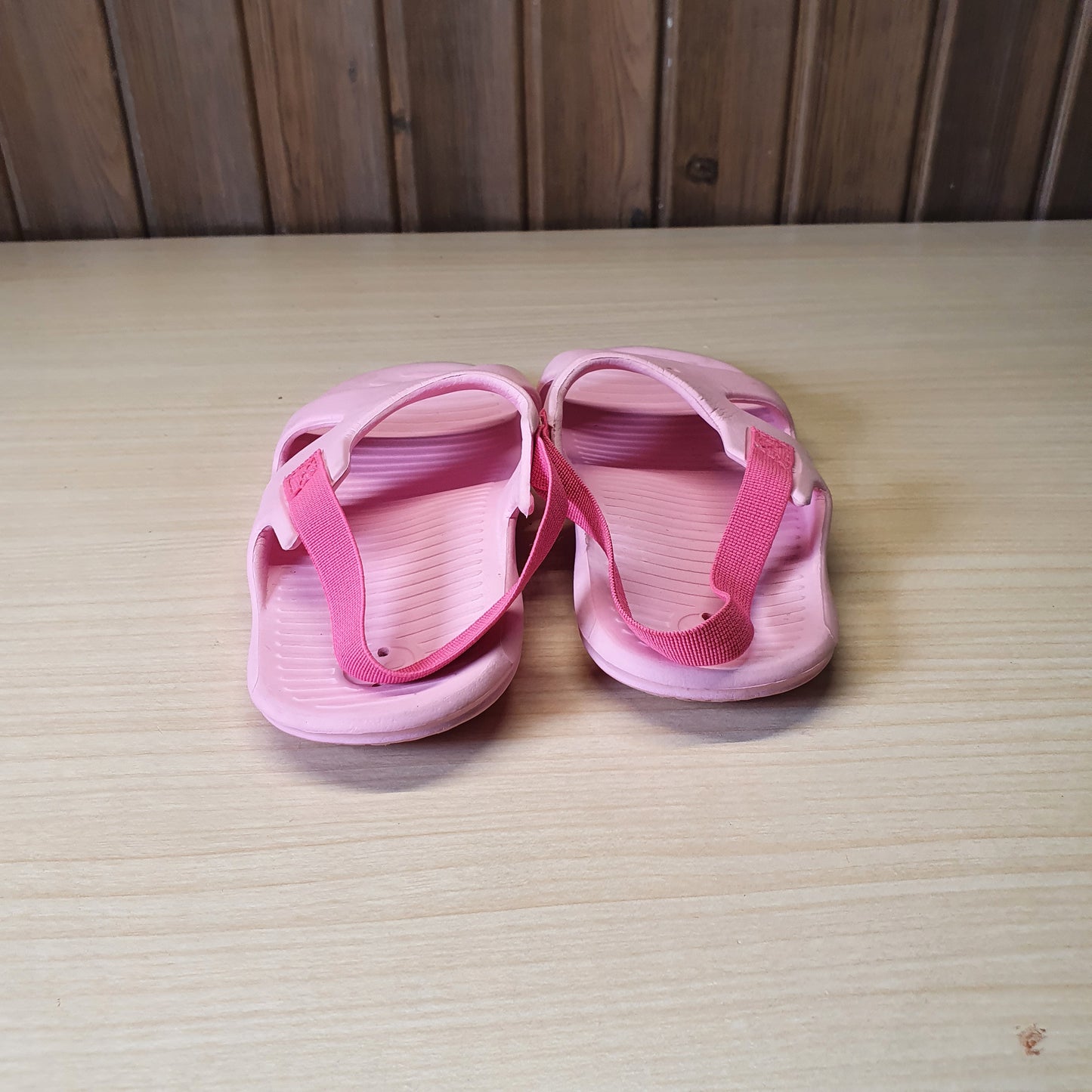 Kids Used Imported Slipper Size 27.20 Eu