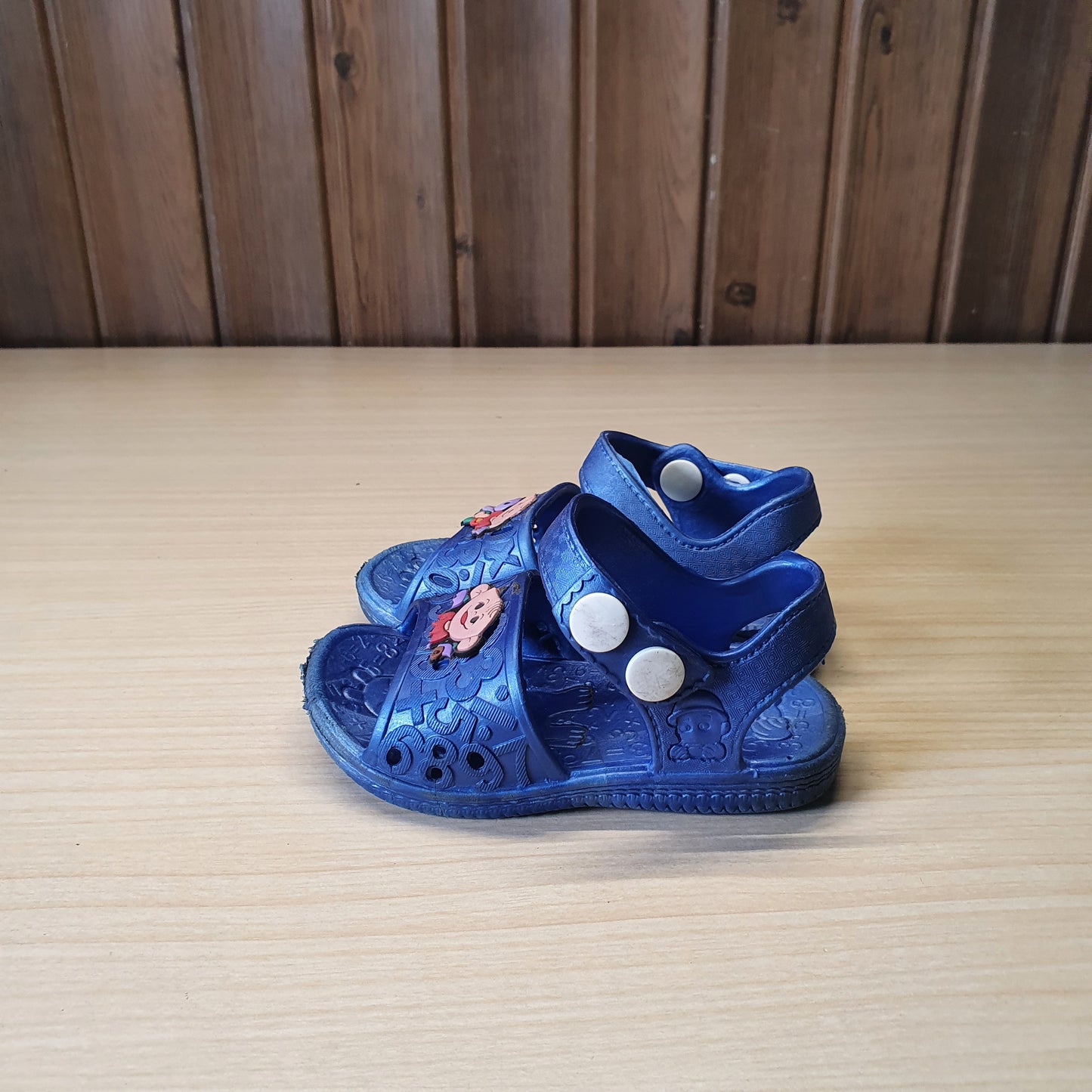 Kids Used Imported Sandals  Size 17