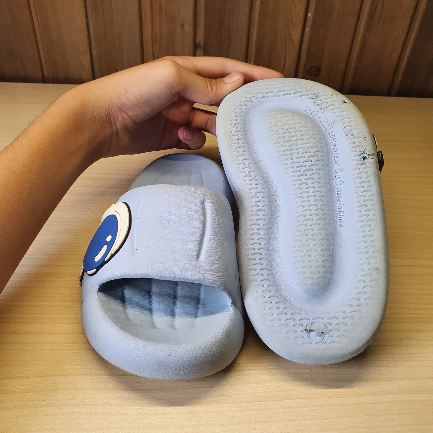 Kids Used Imported Slippers Size 28-29