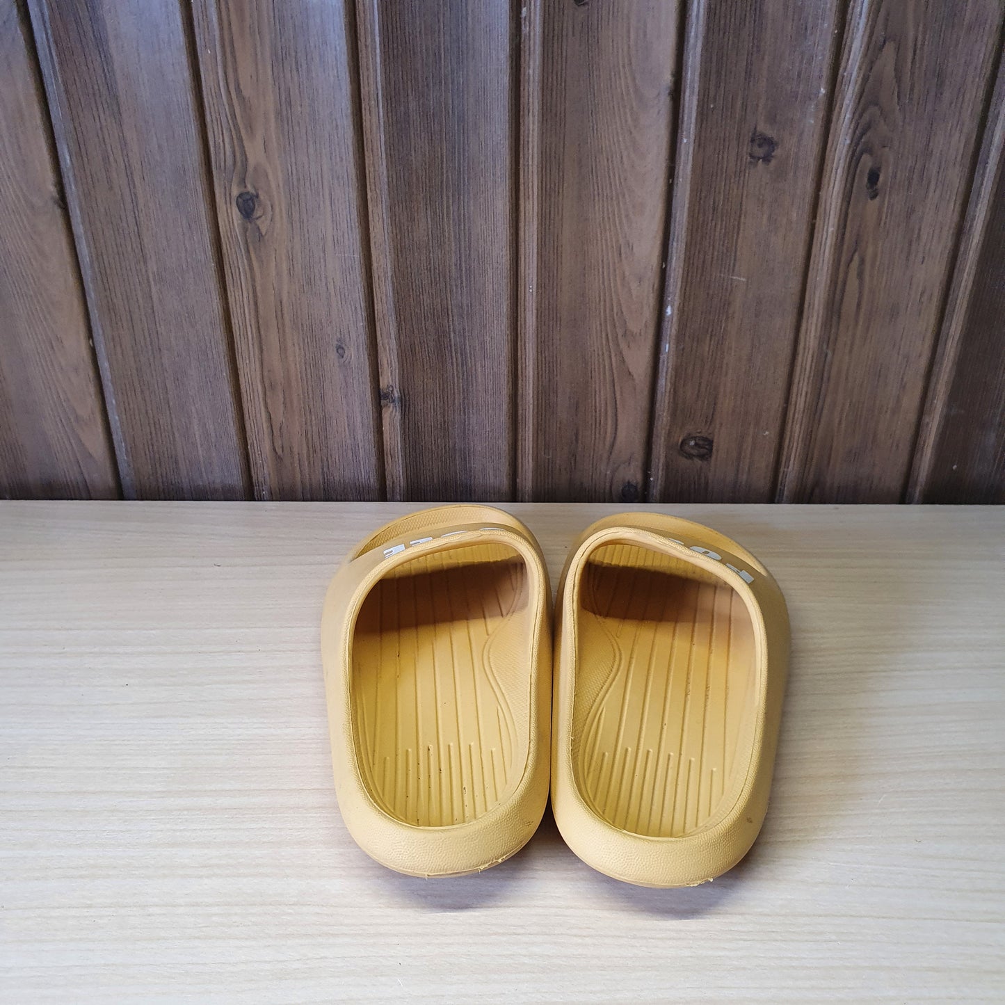 Kids Used Imported Crocs Size 180mm