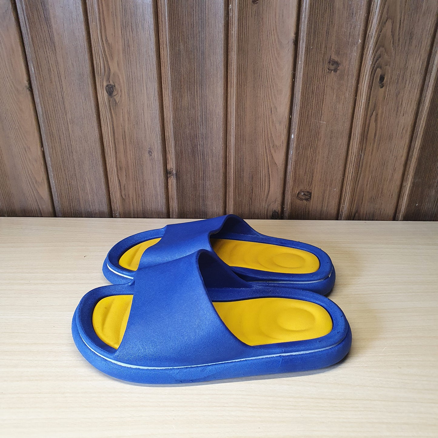 Kids Used  Imported Slippers Size 29
