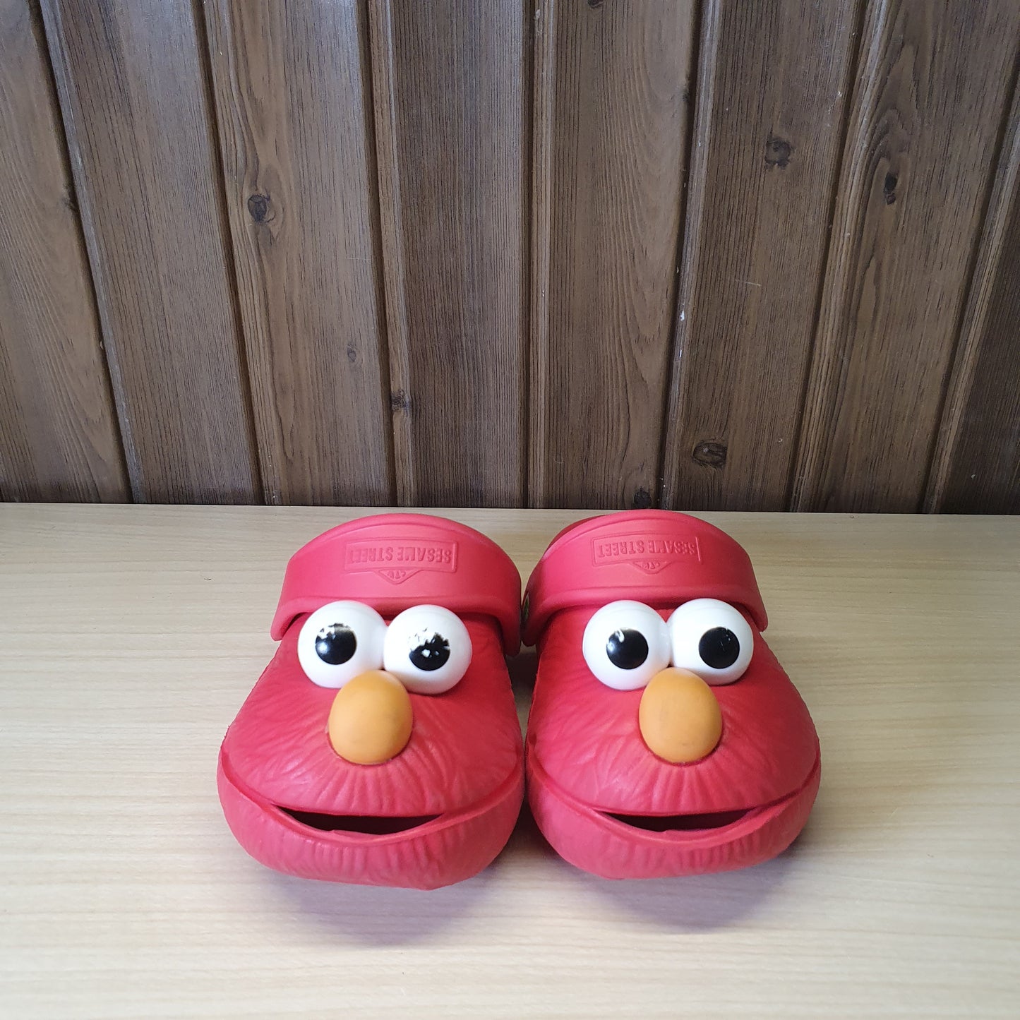 Kids Used  Imported Crocs Size 9