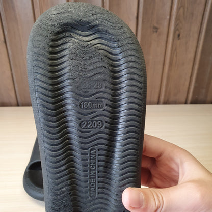 Kids Used Imported Slipers size 28-29