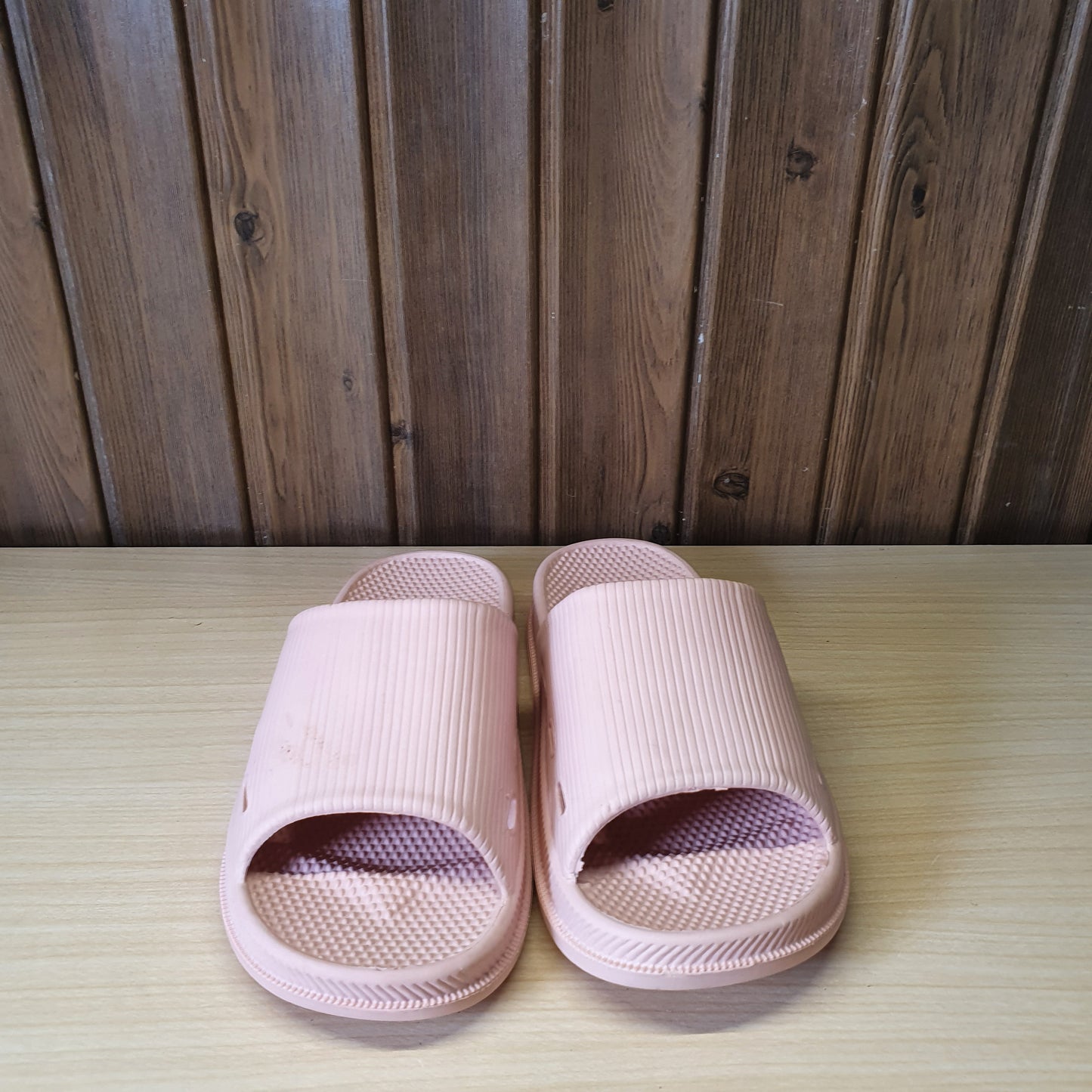 Kids Used Imported Slipers size 30-31