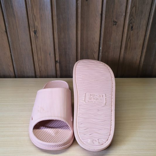 Kids Used Imported Slipers size 30-31