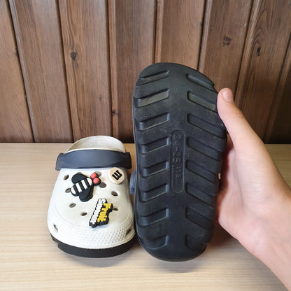 Kids Used Imported Crocs size 24-25