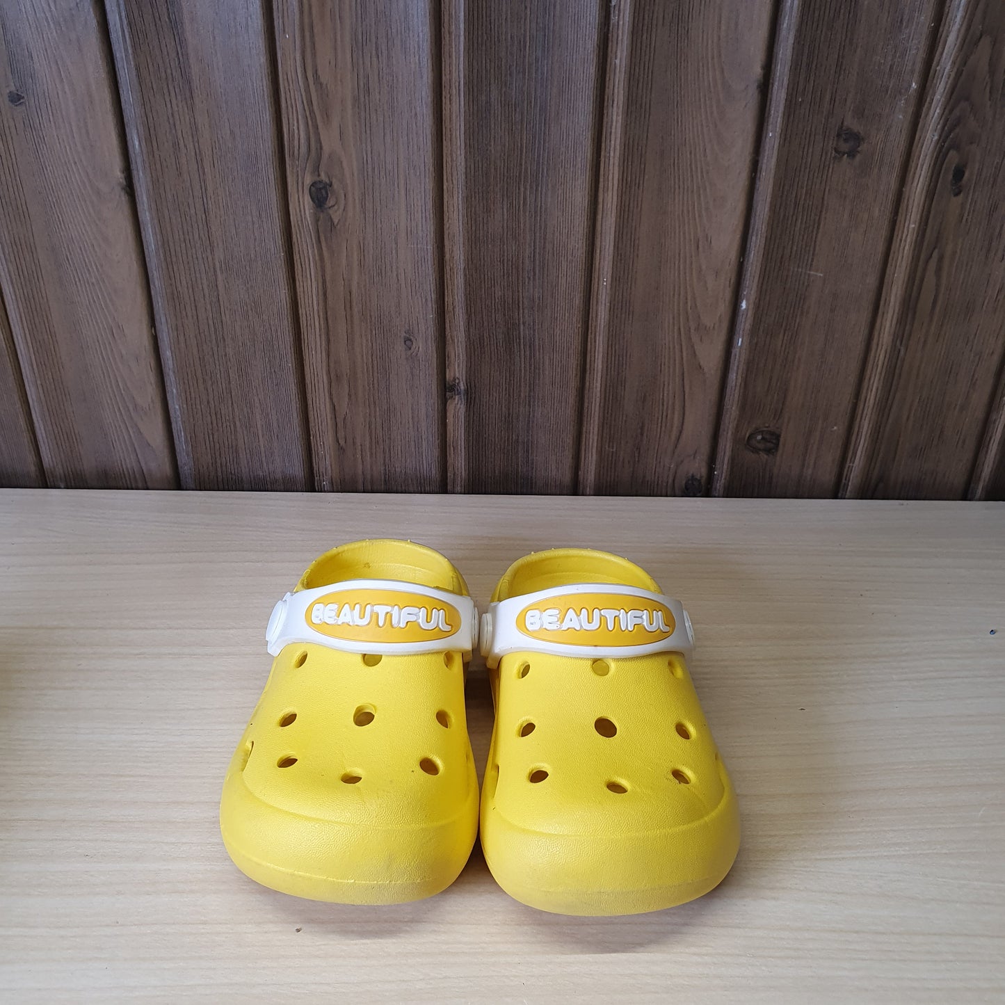 Kids Used Imported Crocs size 23-24