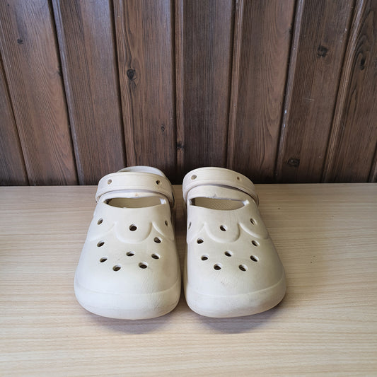 Kids Used Imported Crocks Size 33