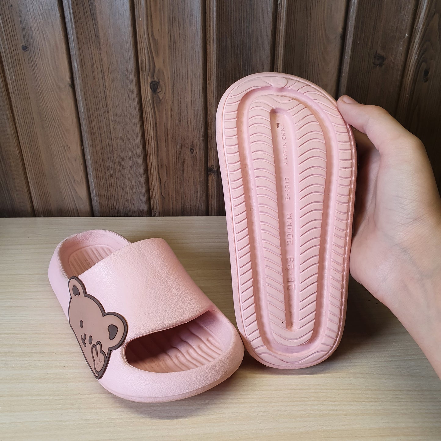 Kids Used Imported Slipers  Size 28-29